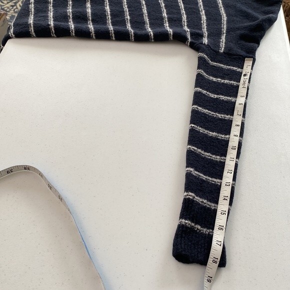 Vince Wool Blend Navy & White Stripe Open Front Cardigan Sweater Long Sleeves - Picture 13 of 14